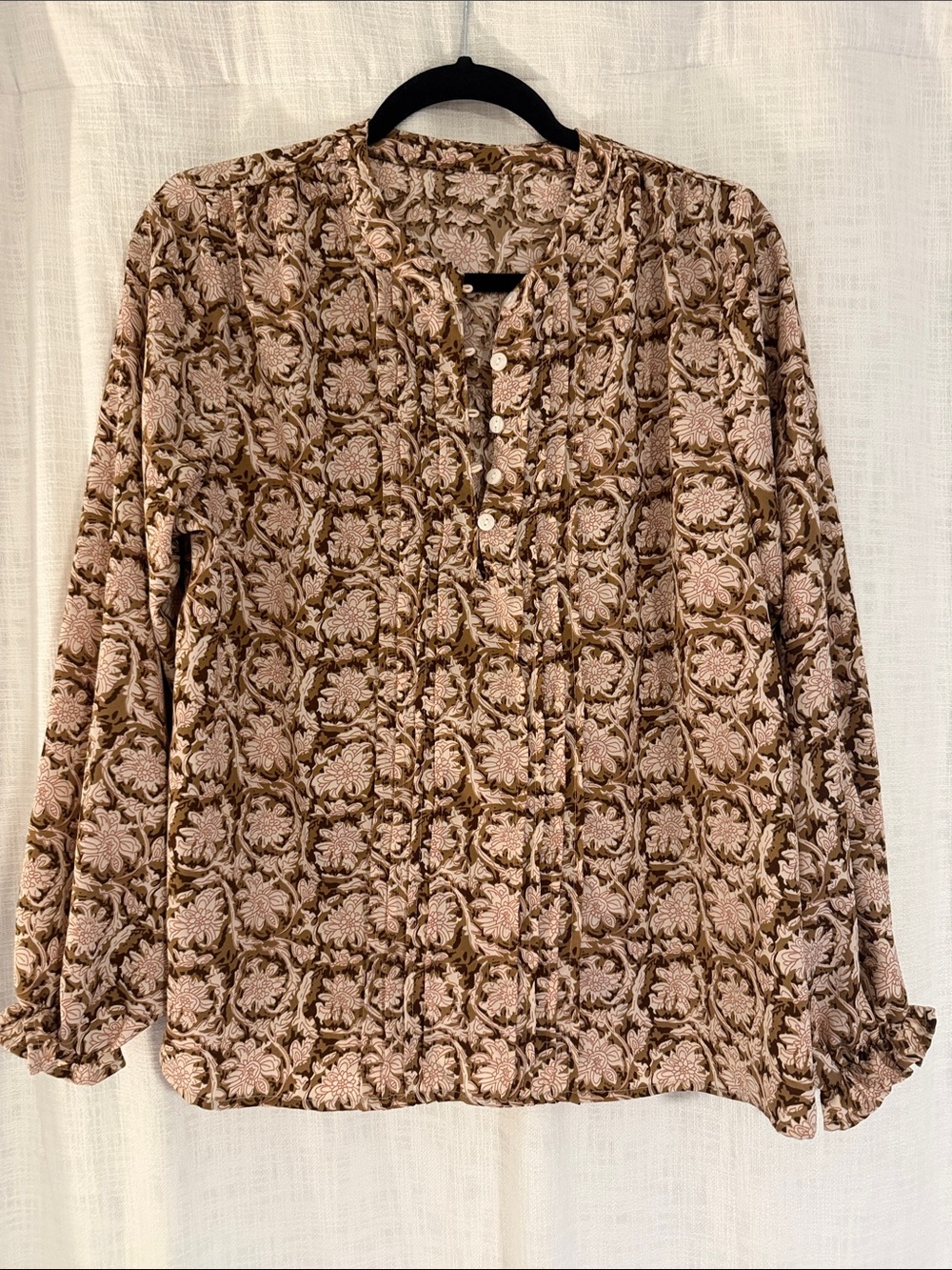 Women's Floral Button Henley Top - Brown/Pink